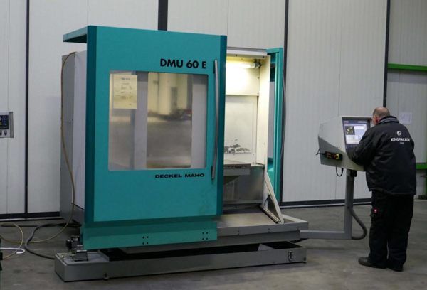Vertical Machining Center
